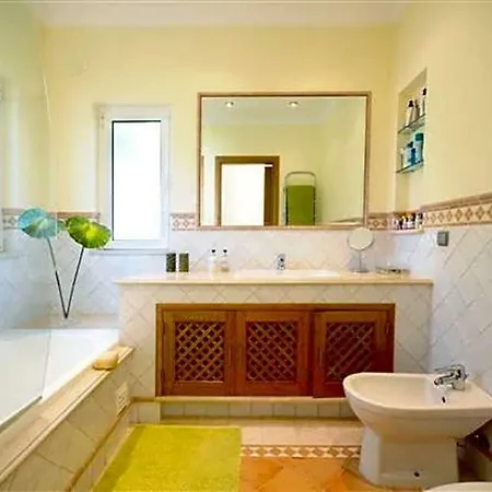 فيلة Vale Do Lobo Sleeps 8 Pool Air Con Wifi
