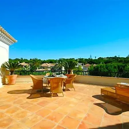 Vale Do Lobo Sleeps 8 Pool Air Con Wifi